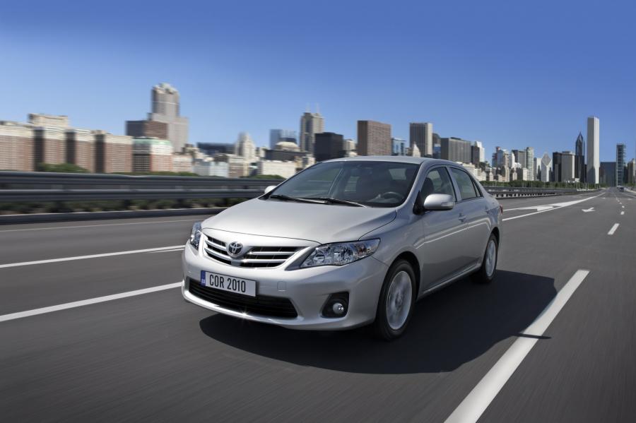  Toyota Corolla 2011 года  (фото 43 из 76)